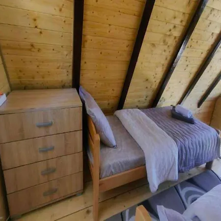 Casa de Férias Biserni Kutak Sjenica