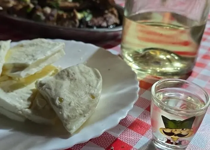 بيت للعطل Biserni Kutak سينيتشا