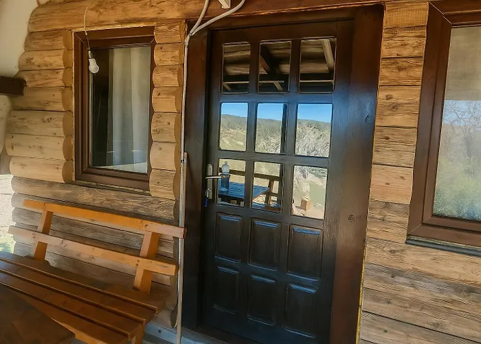 Biserni Kutak بيت للعطل سينيتشا